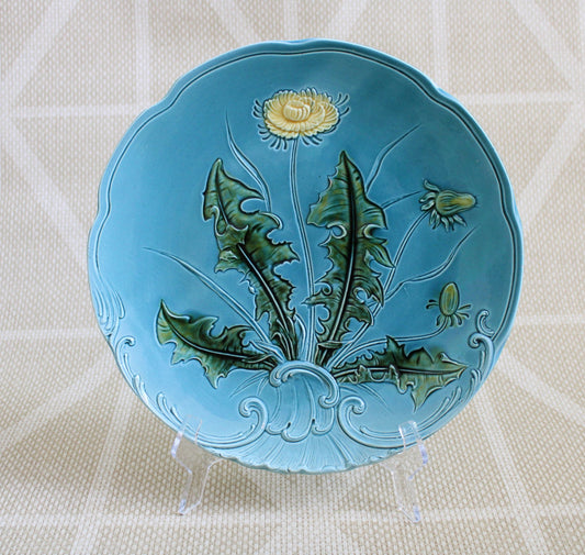 VINTAGE MAJOLICA PLATTER